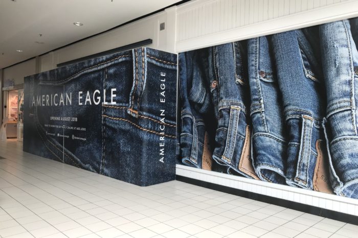 American Eagle Store Returns to the Frontier Mall