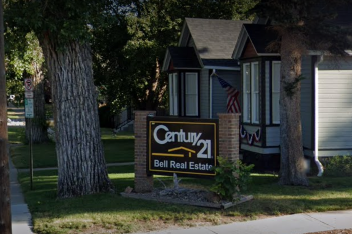 Century 21 Real Estate Honors Dana Diekroeger with the "2019 State Award" in Wyoming