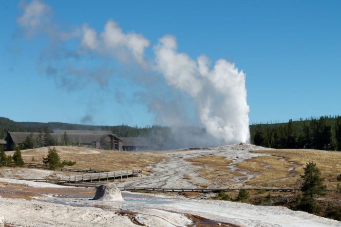 Yellowstone plans for 150th anniversary party