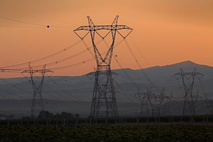 BLM approves segments of Gateway West Transmission Line in Wyoming