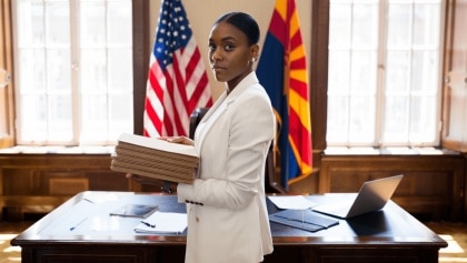 Judge sides with Arizona election official in ruling that has implications for midterms voting