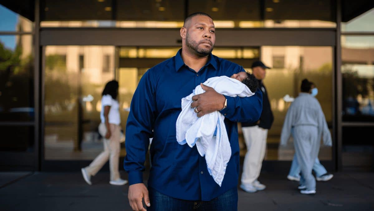 Tiny patients, big fight: NICU parents win leave in 2 states and push for more