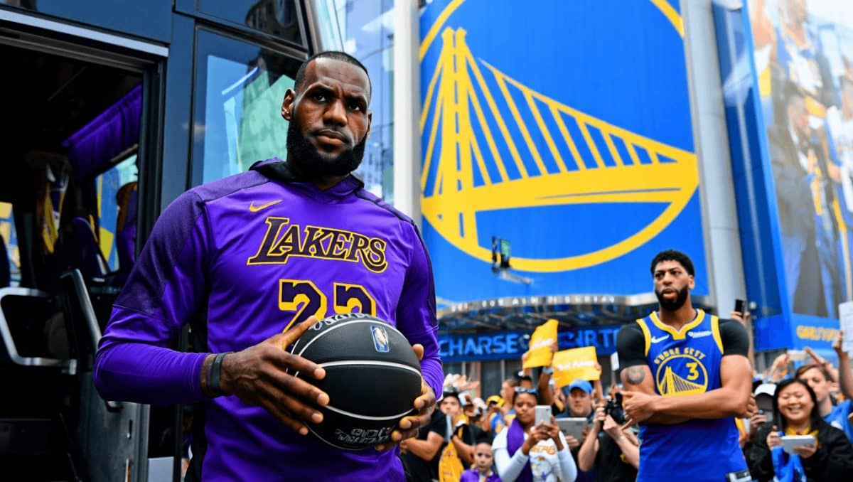 LeBron James Joining the Warriors Would Tarnish His Retirement Tour